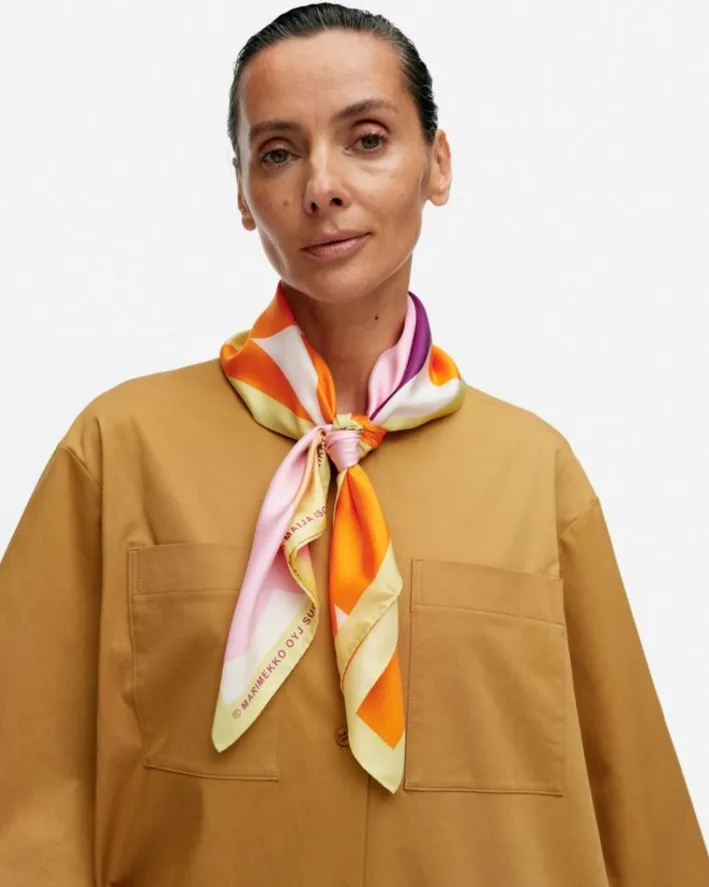 Marimekko Lauhtua Unikko Silk Scarf<Woman Scarves