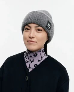 Marimekko Pjettar Solid Beanie<Woman Hats